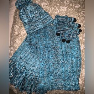 Hat, Scarf, Glove Matching set ( never used )